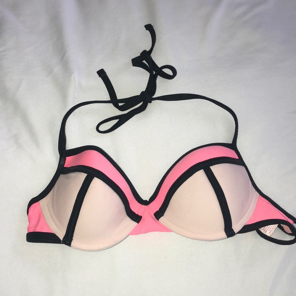 Bikini top